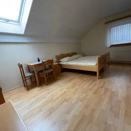 Kegljisce Visole Apartmaji In Sobe Гостевой дом 3*